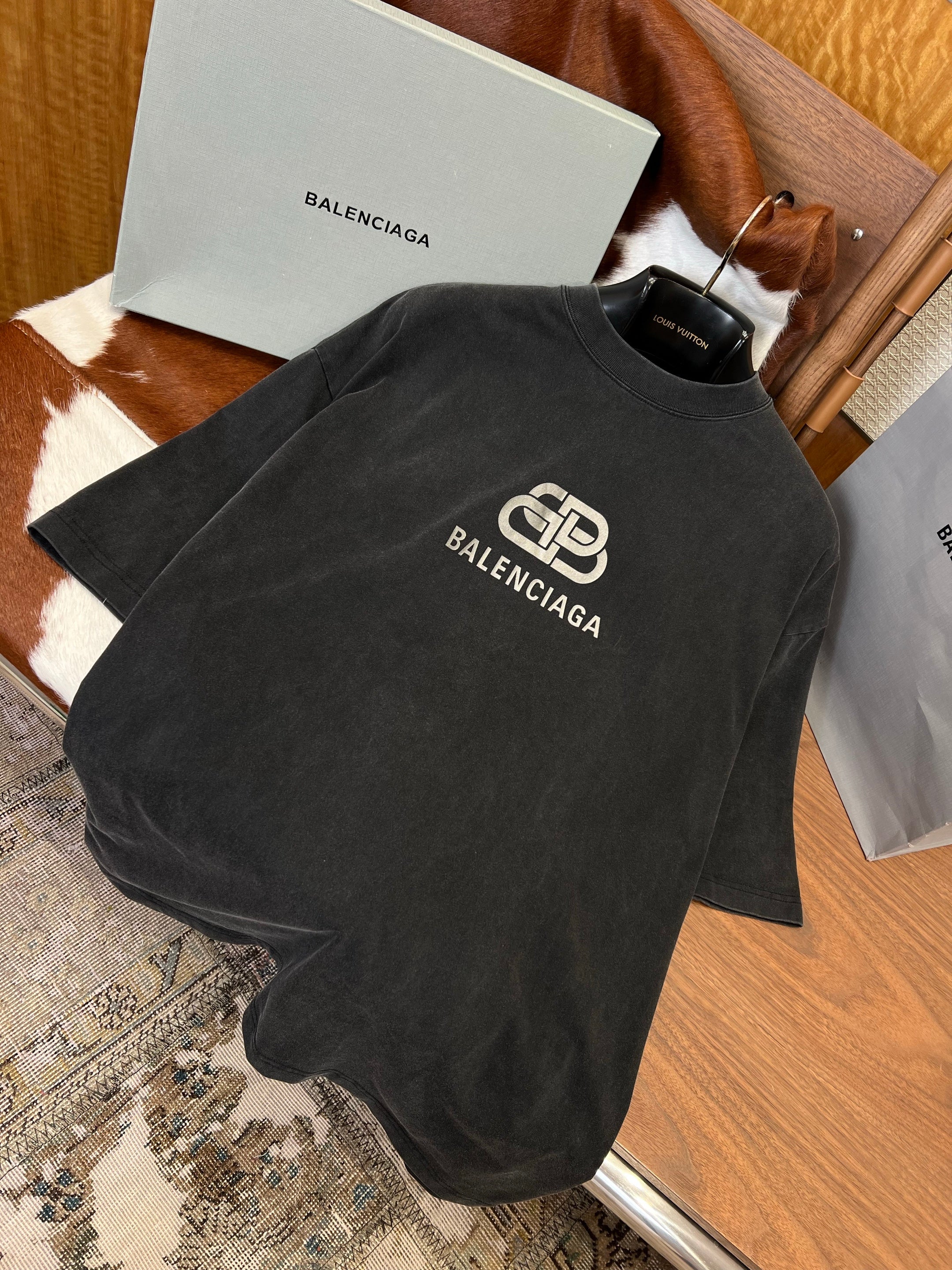 Bal T Shirt