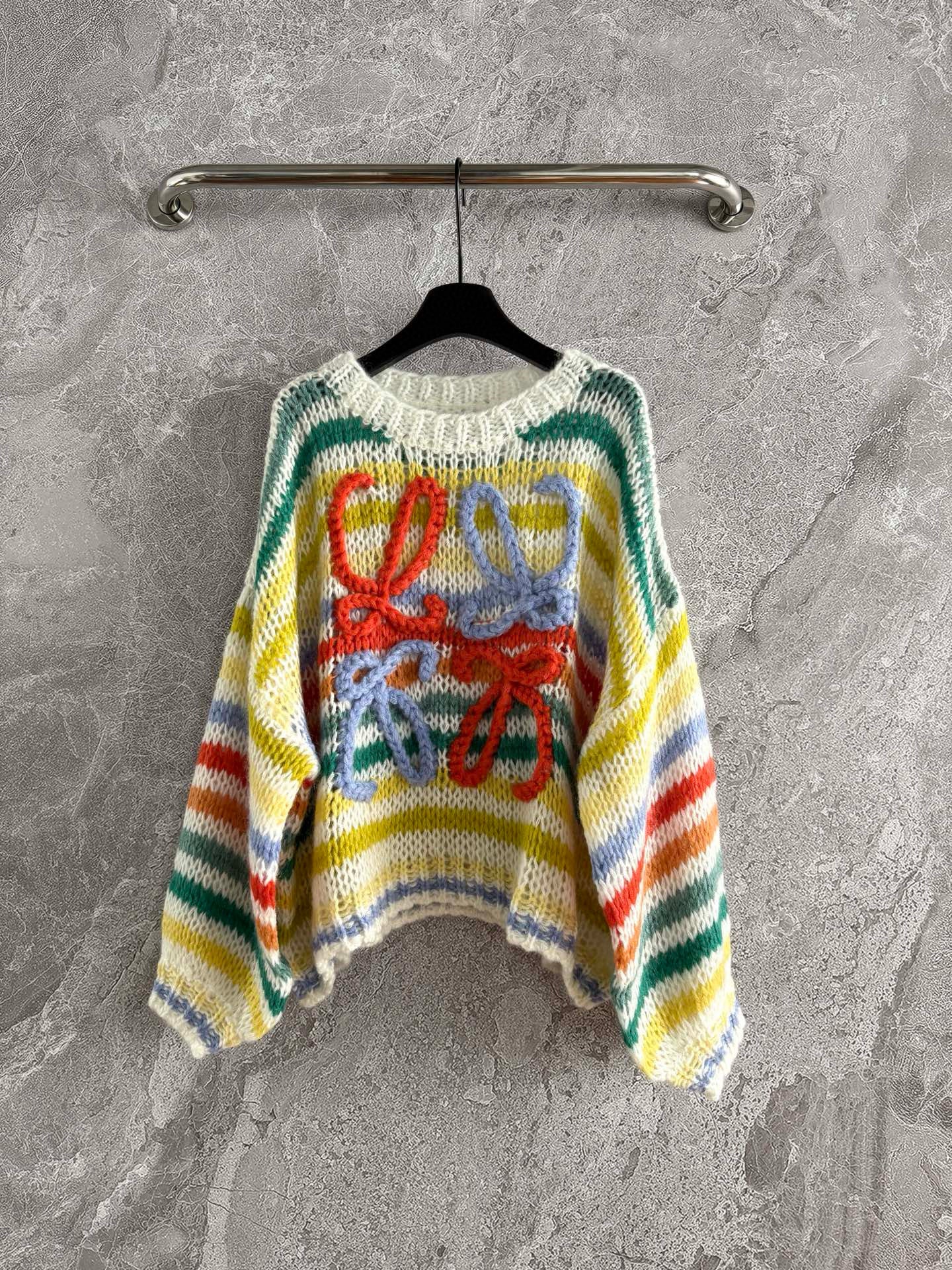 Loew Jumper