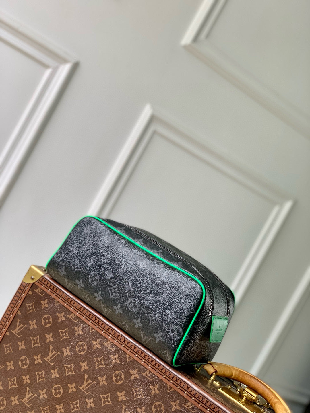Lou Dopp Kit Toiletry Bag