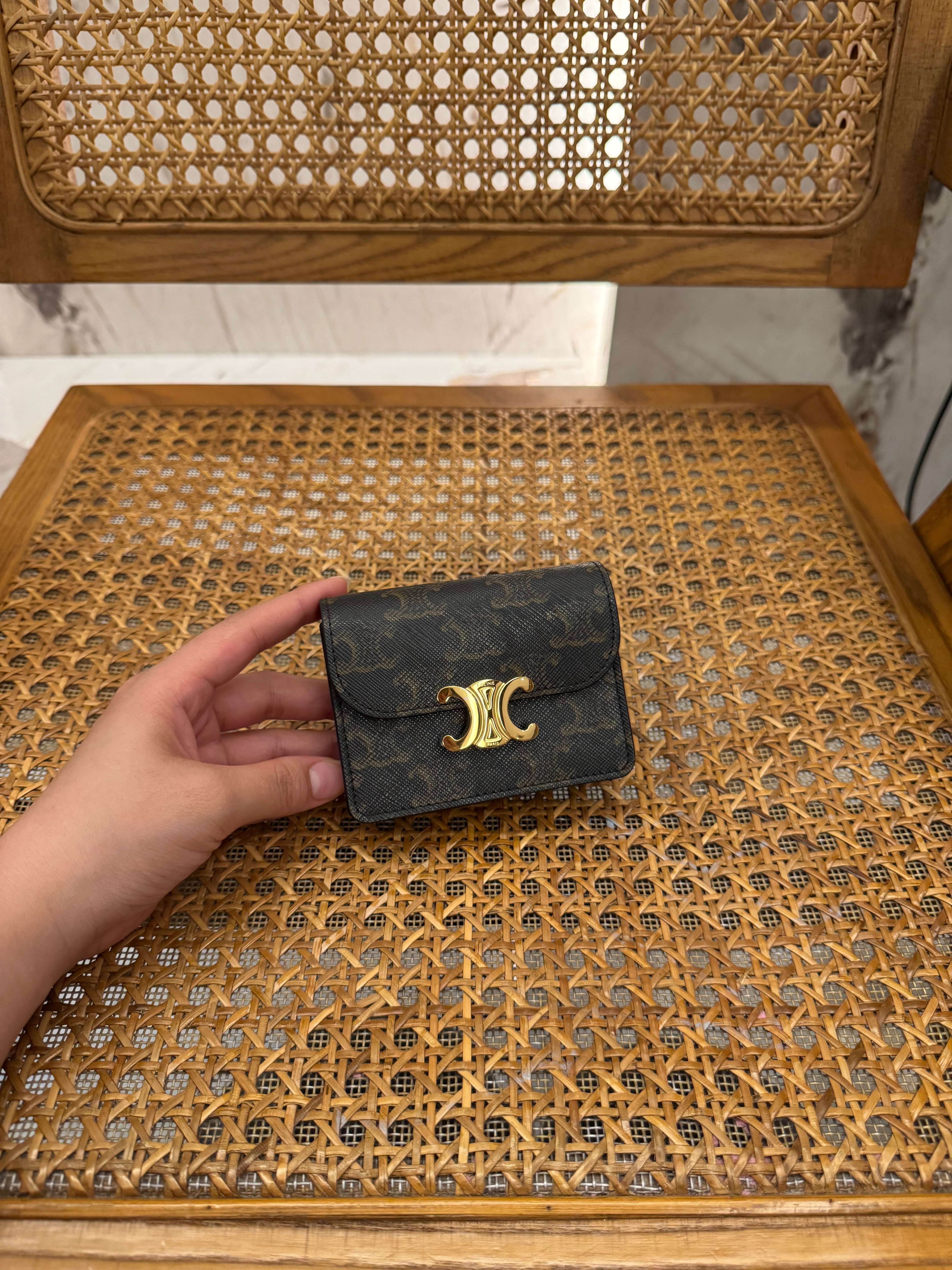 Cel Business Card Holder Triomphe