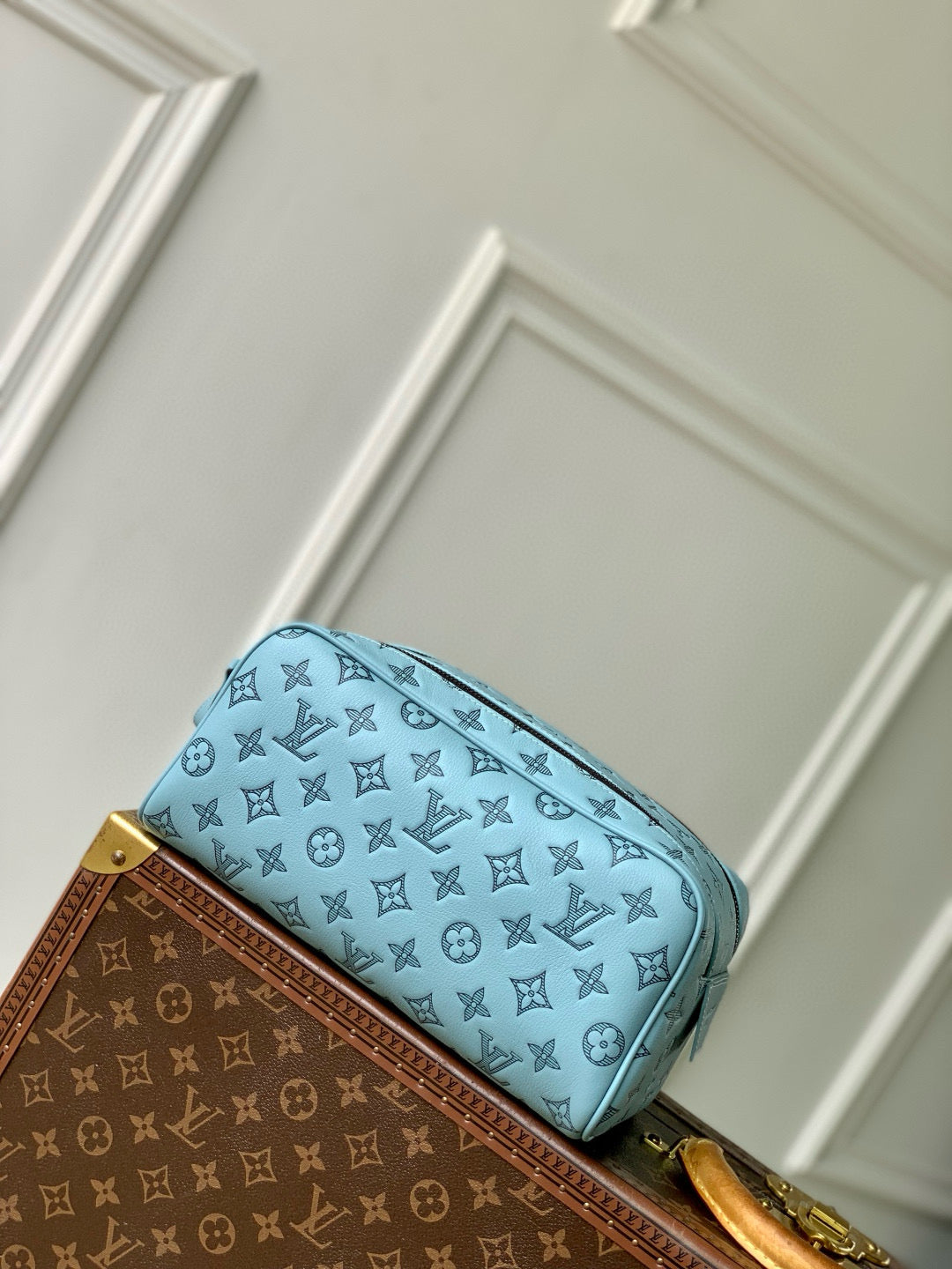 Lou Dopp Kit Toiletry Bag