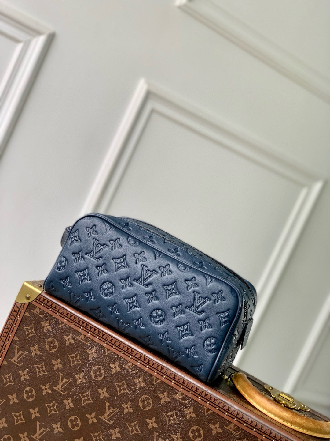 Lou Dopp Kit Toiletry Bag