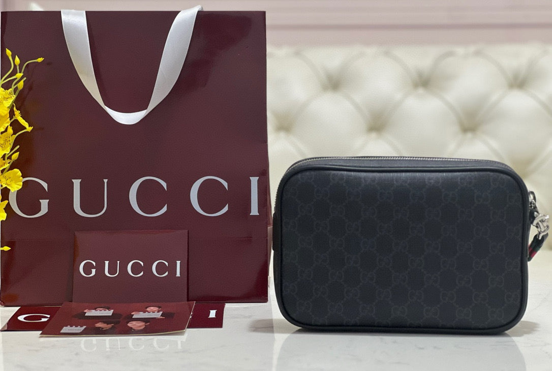 Gg Pouch